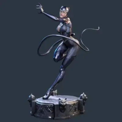 Catwoman – Selina Kyle’s Statue