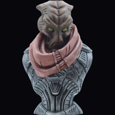 Alien Bounty Hunter Bust